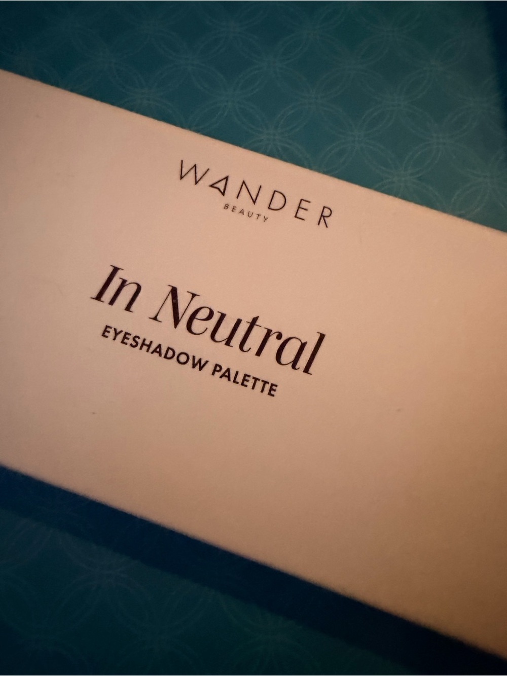 Wander Beauty Neutral Eyeshadow Palette - Cream, Brown, Taupe